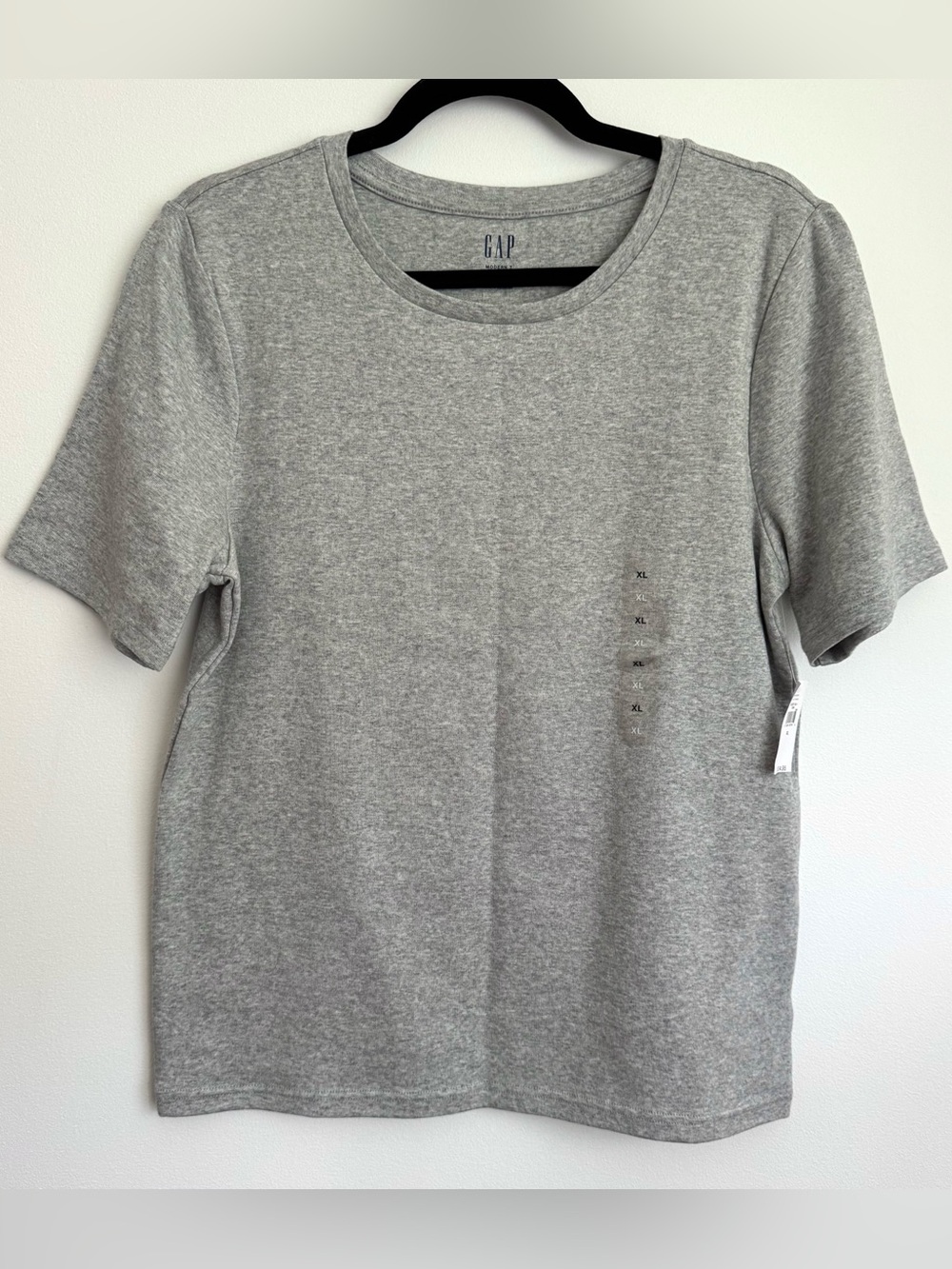 Gap Modern T Crewneck Tee